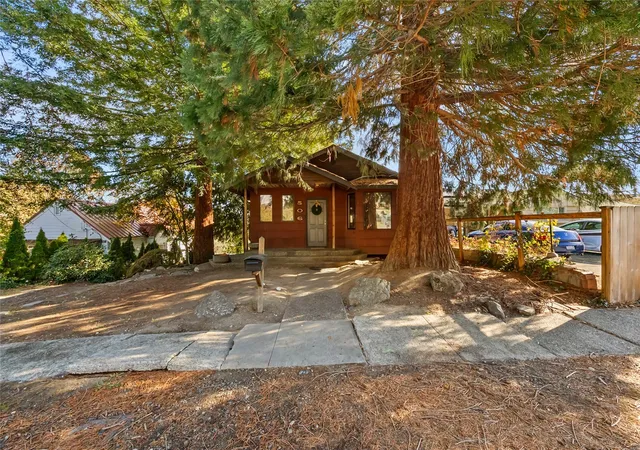 Photo 1 of Single family home for sale at 506 S Yantic Ave, Bremerton, WA 98312 | MLS# NWM2598753 | Listing updated on 2026-10-27