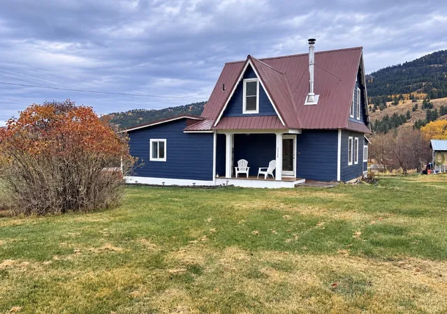 Photo 1 of Single family home for sale at 2058 Chesaw Rd, Oroville, WA 98844 | MLS# NWM2598754 | Listing updated on 2026-10-28