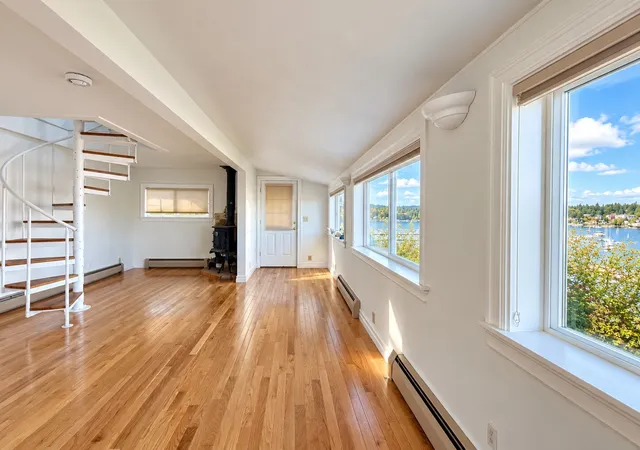 Photo 3 of Single family home for sale at 9986 NE Ewing St, Bainbridge Island, WA 98110 | MLS# NWM2598759 | Listing updated on 2026-10-28
