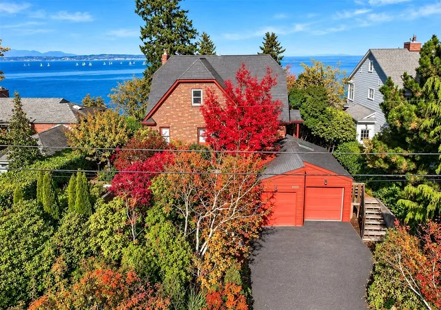 Single family home for sale at 2918 NW Esplanade, Seattle, WA 98117 | MLS# NWM2598779