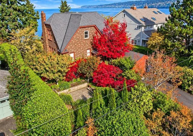Photo 1 of Single family home for sale at 2918 NW Esplanade, Seattle, WA 98117 | MLS# NWM2598779 | Listing updated on 2026-10-30