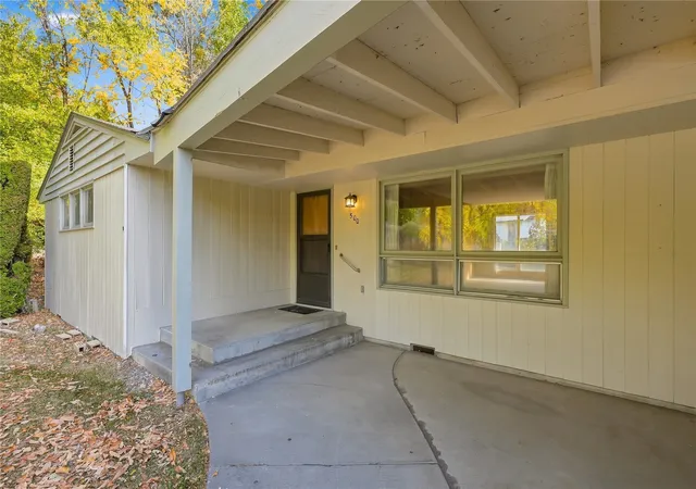 Photo 2 of Single family home for sale at 500 Linda Ln, Ellensburg, WA 98926 | MLS# NWM2598785 | Listing updated on 2026-10-28