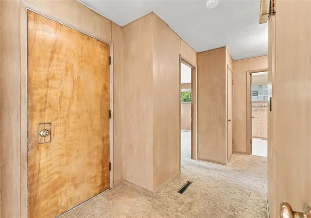 Photo 4 of Single family home for sale at 500 Linda Ln, Ellensburg, WA 98926 | MLS# NWM2598785 | Listing updated on 2026-10-28