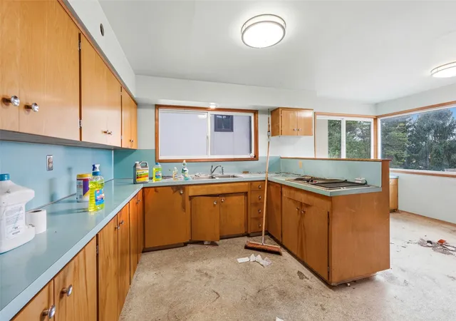 Photo 3 of Single family home for sale at 7709 30th Avenue NE, Seattle, WA 98115 | MLS# NWM2598790 | Listing updated on 2026-10-29