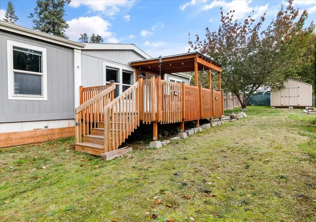 Photo 1 of Manufactured home for sale at 4260 Northgate Dr, Oak Harbor, WA 98277 | MLS# NWM2598794 | Listing updated on 2026-10-28