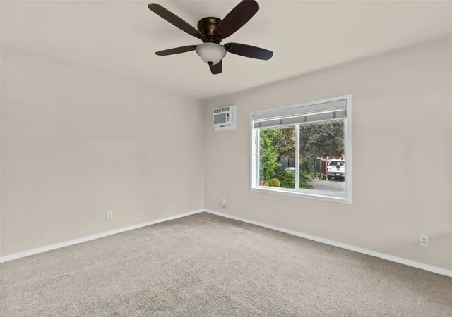 Photo 2 of Manufactured home for sale at 14322 Admiralty Way #12, Lynnwood, WA 98087 | MLS# NWM2598797 | Listing updated on 2026-10-28