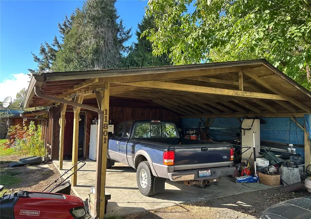 Photo 1 of Single family home for sale at 11801 40th Place S, Tukwila, WA 98168 | MLS# NWM2598806 | Listing updated on 2026-10-29