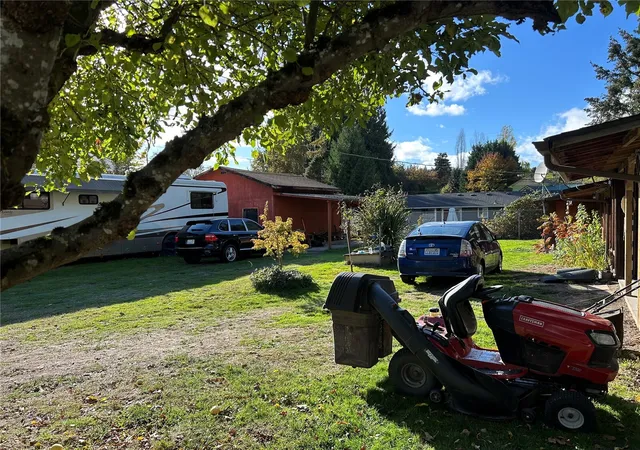 Photo 2 of Single family home for sale at 11801 40th Place S, Tukwila, WA 98168 | MLS# NWM2598806 | Listing updated on 2026-10-29