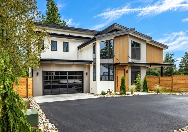 Photo 1 of Single family home for sale at 8336 Ne 148th Place, Kenmore, WA 98028 | MLS# NWM2598810 | Listing updated on 2026-10-28
