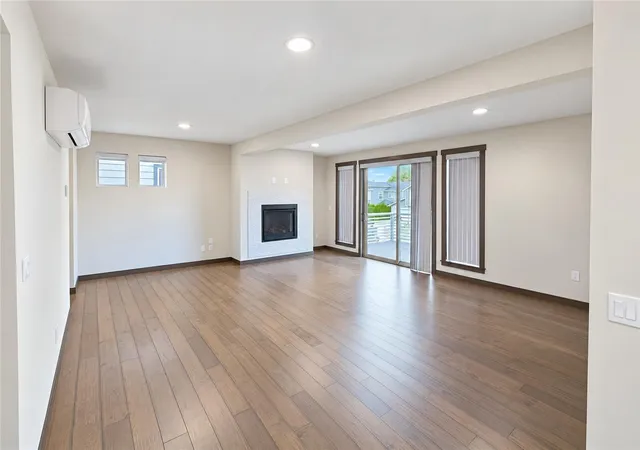Photo 2 of Single family home for sale at 18320 3rd Drive SE, Bothell, WA 98012 | MLS# NWM2598821 | Listing updated on 2026-10-28