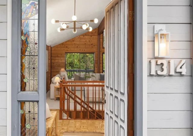 Photo 2 of Single family home for sale at 1314 177th Avenue NE, Bellevue, WA 98008 | MLS# NWM2598855 | Listing updated on 2026-10-29