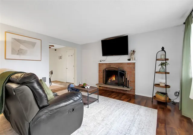 Photo 3 of Single family home for sale at 6627 E K St, Tacoma, WA 98404 | MLS# NWM2598870 | Listing updated on 2026-10-28