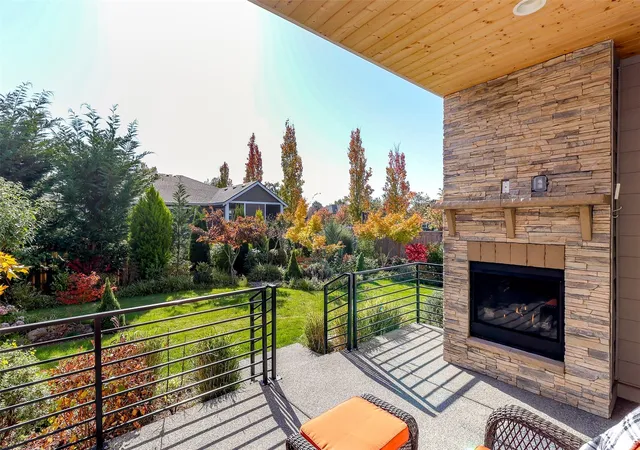 Photo 2 of Single family home for sale at 3360 Terry Ln, Enumclaw, WA 98022 | MLS# NWM2598884 | Listing updated on 2026-10-29