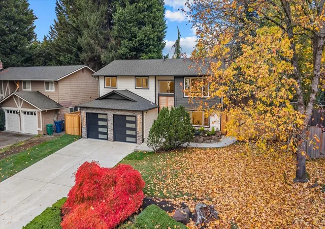 Photo 2 of Single family home for sale at 12916 Ne 136th Place, Kirkland, WA 98034 | MLS# NWM2598894 | Listing updated on 2026-10-29