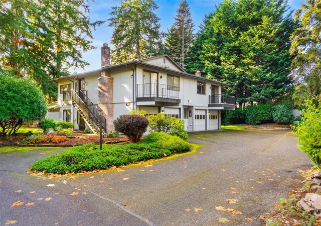 Photo 2 of Condo for sale at 817 Essex Pl #2D, Lacey, WA 98516 | MLS# NWM2598905 | Listing updated on 2026-10-29