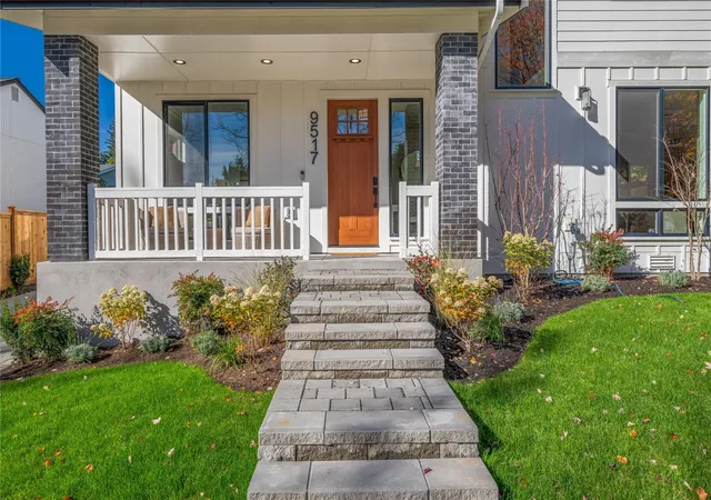 Photo 2 of Single family home for sale at 9517 117th Place NE, Kirkland, WA 98033 | MLS# NWM2598906 | Listing updated on 2026-10-29