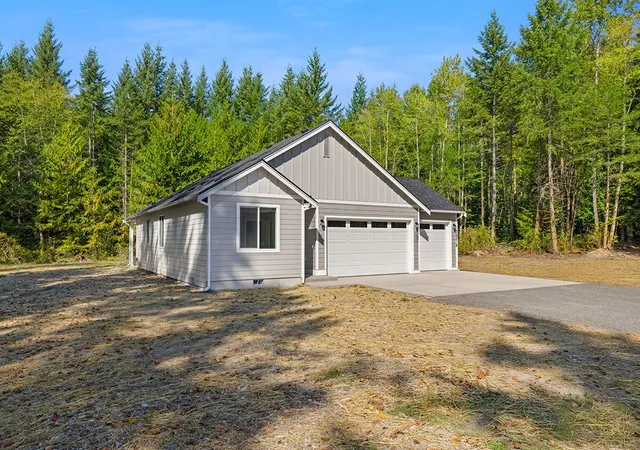 Photo 2 of Single family home for sale at 5901 192nd Street Nw #12B, Stanwood, WA 98292 | MLS# NWM2598923 | Listing updated on 2026-10-28