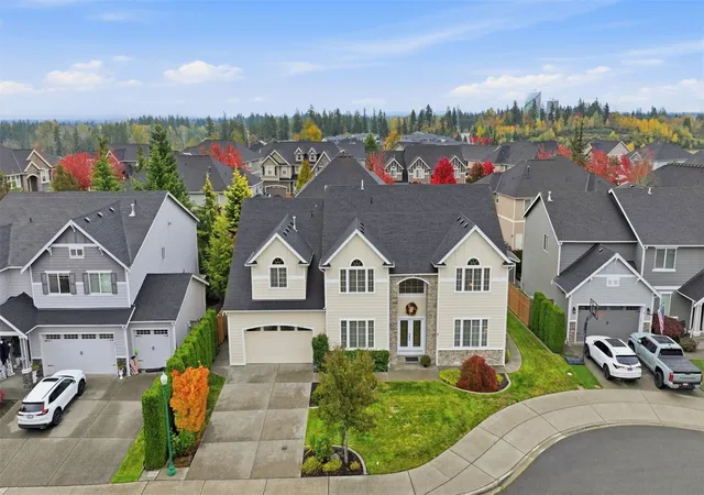 Photo 2 of Single family home for sale at 6712 Rebecca Ct SE, Auburn, WA 98092 | MLS# NWM2598930 | Listing updated on 2026-10-29