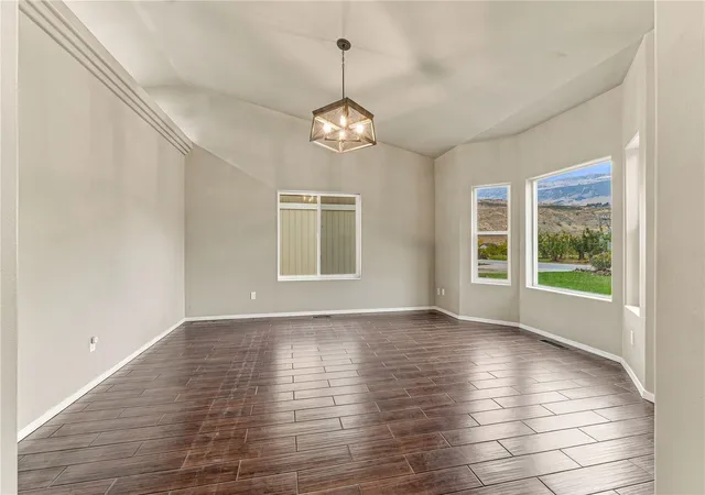 Photo 4 of Single family home for sale at 1376 Center St, Rock Island, WA 98850 | MLS# NWM2598950 | Listing updated on 2026-10-29