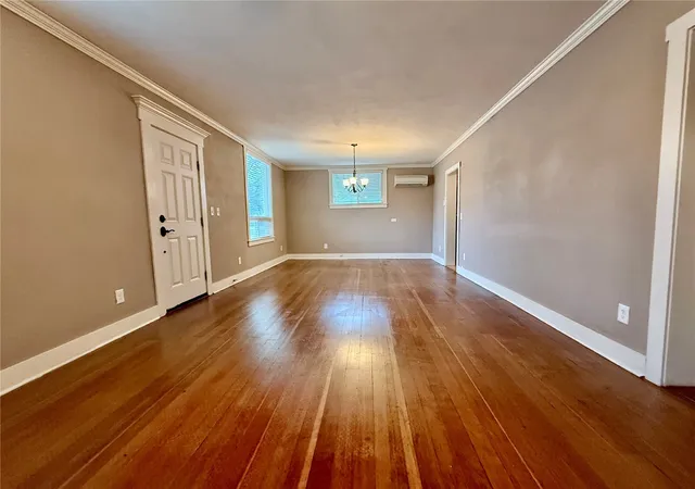 Photo 3 of Single family home for sale at 111 W Dayton Ave, Dayton, WA 99328 | MLS# NWM2598958 | Listing updated on 2026-10-28