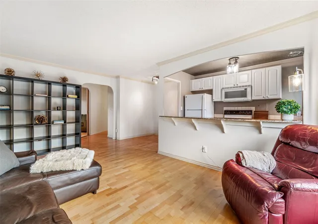 Photo 2 of Condo for sale at 1400 Hubbell Pl #810, Seattle, WA 98101 | MLS# NWM2598962 | Listing updated on 2026-10-30