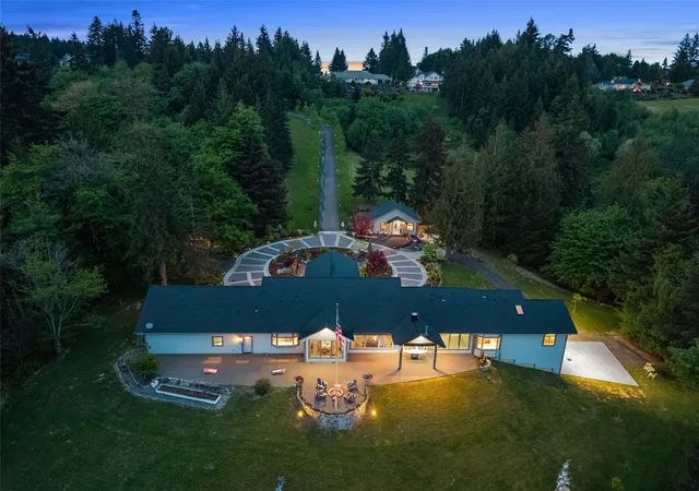 Photo 1 of Single family home for sale at 217 Alderwood Dr, Chehalis, WA 98532 | MLS# NWM2598970 | Listing updated on 2026-10-29