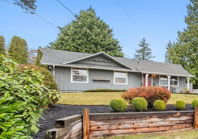 Photo 1 of Single family home for sale at 1919 198th Place Sw, Lynnwood, WA 98036 | MLS# NWM2598990 | Listing updated on 2026-10-29