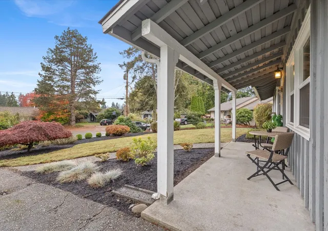 Photo 4 of Single family home for sale at 1919 198th Place SW, Lynnwood, WA 98036 | MLS# NWM2598990 | Listing updated on 2026-10-29