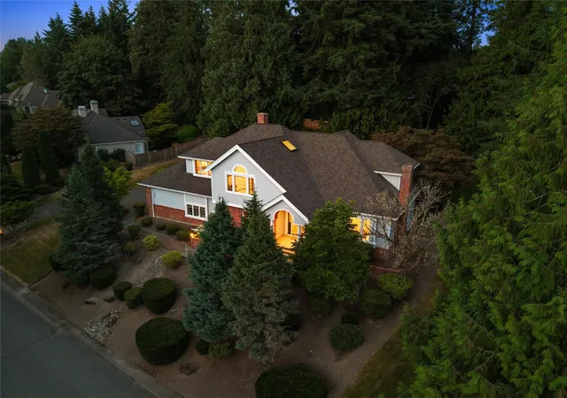Single family home for sale at 19611 NE 129th Way, Woodinville, WA 98077 | MLS# NWM2599008