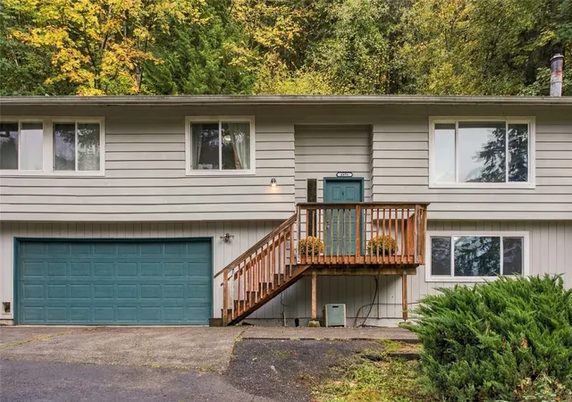 Single family home for sale at 4456 Sunset Way, Longview, WA 98632 | MLS# NWM2599014