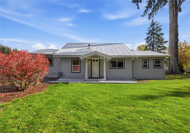 Photo 1 of Single family home for sale at 8 Stamper Rd, Elma, WA 98541 | MLS# NWM2599033 | Listing updated on 2026-10-28