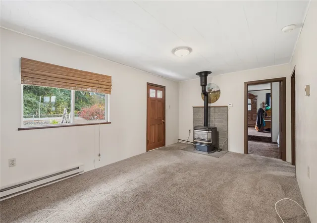 Photo 3 of Single family home for sale at 8 Stamper Rd, Elma, WA 98541 | MLS# NWM2599033 | Listing updated on 2026-10-28