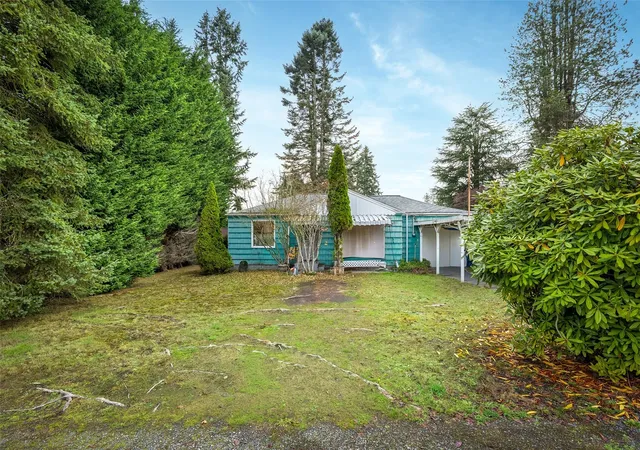 Photo 1 of Single family home for sale at 321 Rose Way, Everett, WA 98203 | MLS# NWM2599046 | Listing updated on 2026-10-30