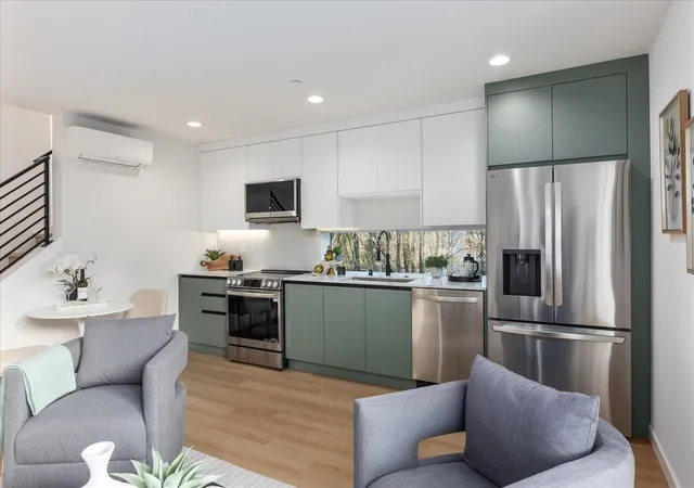 Photo 3 of Sale Pending at 3112 Queen Anne Ave N, Seattle, WA 98109 | MLS# NWM2599051 | Listing updated on 2026-10-29