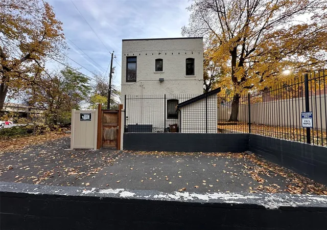 Photo 3 of Multi family home for sale at 518 S Maple, Spokane, WA 99204 | MLS# NWM2599067 | Listing updated on 2026-10-29