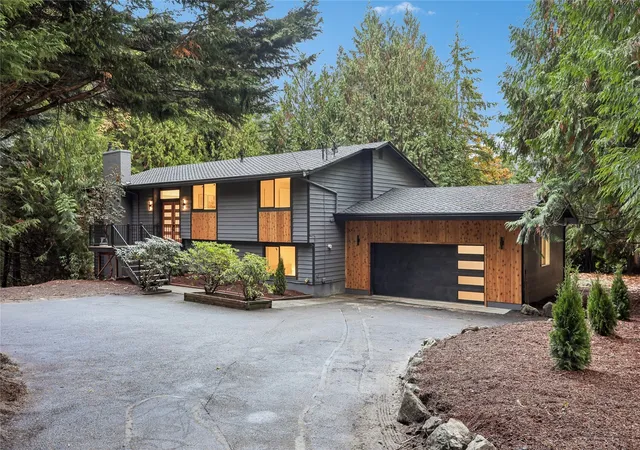 Single family home for sale at 5420 233rd Place SE, Bothell, WA 98021 | MLS# NWM2599068