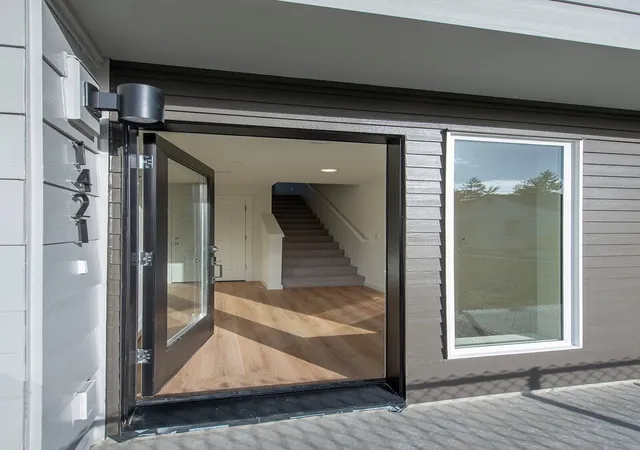 Photo 2 of Townhouse for sale at 1421 Sw 111th Lane, Seattle, WA 98146 | MLS# NWM2599083 | Listing updated on 2026-10-28