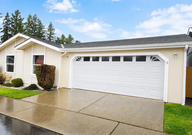Manufactured home for sale at 24006 222nd Avenue SE #16, Maple Valley, WA 98038 | MLS# NWM2599094