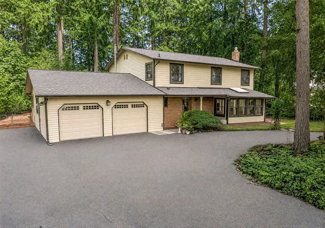 Single family home for sale at 28415 181st Avenue SE, Kent, WA 98042 | MLS# NWM2599098
