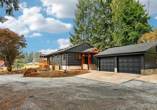 Photo 2 of Single family home for sale at 5813 83rd Avenue Se, Snohomish, WA 98290 | MLS# NWM2599135 | Listing updated on 2026-10-28