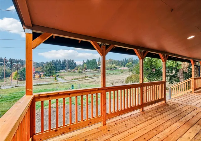 Photo 3 of Single family home for sale at 5813 83rd Avenue SE, Snohomish, WA 98290 | MLS# NWM2599135 | Listing updated on 2026-10-29