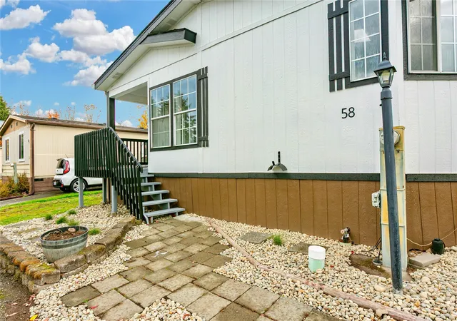 Photo 3 of Manufactured home for sale at 300 Park Ave #58, Buckley, WA 98321 | MLS# NWM2599159 | Listing updated on 2026-10-28