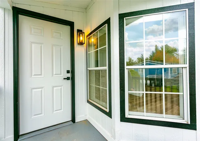 Photo 3 of Manufactured home for sale at 300 Park Ave #58, Buckley, WA 98321 | MLS# NWM2599159 | Listing updated on 2026-10-28
