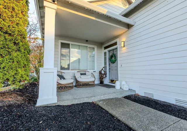 Photo 2 of Single family home for sale at 6102 Olive Ave SE, Auburn, WA 98092 | MLS# NWM2599242 | Listing updated on 2026-10-30