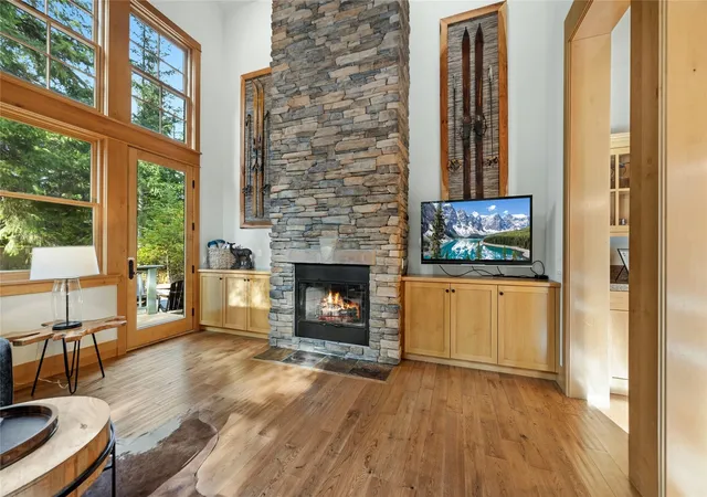 Photo 4 of Single family home for sale at 61 Elk Sedge Ct, Cle Elum, WA 98922 | MLS# NWM2599256 | Listing updated on 2026-10-29