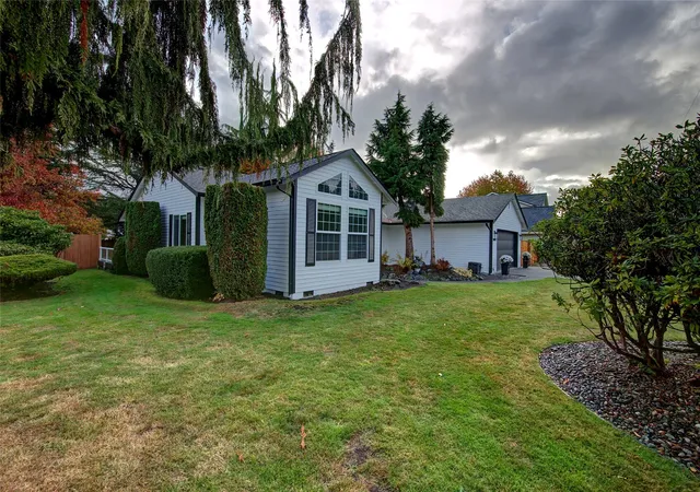 Photo 3 of Single family home for sale at 7523 71st Avenue NE, Marysville, WA 98270 | MLS# NWM2599264 | Listing updated on 2026-10-29