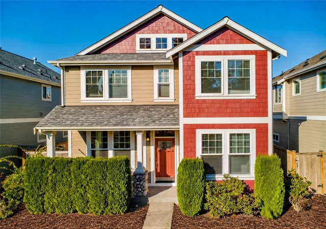 Single family home for sale at 2415 46th Avenue SE, Puyallup, WA 98374 | MLS# NWM2599298