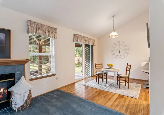 Photo 4 of Single family home for sale at 2425 18th Street SE, Puyallup, WA 98374 | MLS# NWM2599307 | Listing updated on 2026-10-30