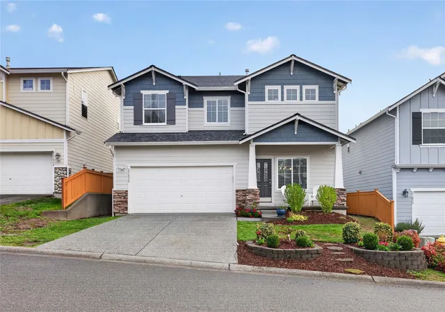 Single family home for sale at 27850 256th Court SE, Maple Valley, WA 98038 | MLS# NWM2599344