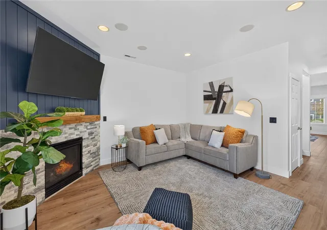 Photo 3 of Single family home for sale at 27850 256th Court SE, Maple Valley, WA 98038 | MLS# NWM2599344 | Listing updated on 2026-10-29